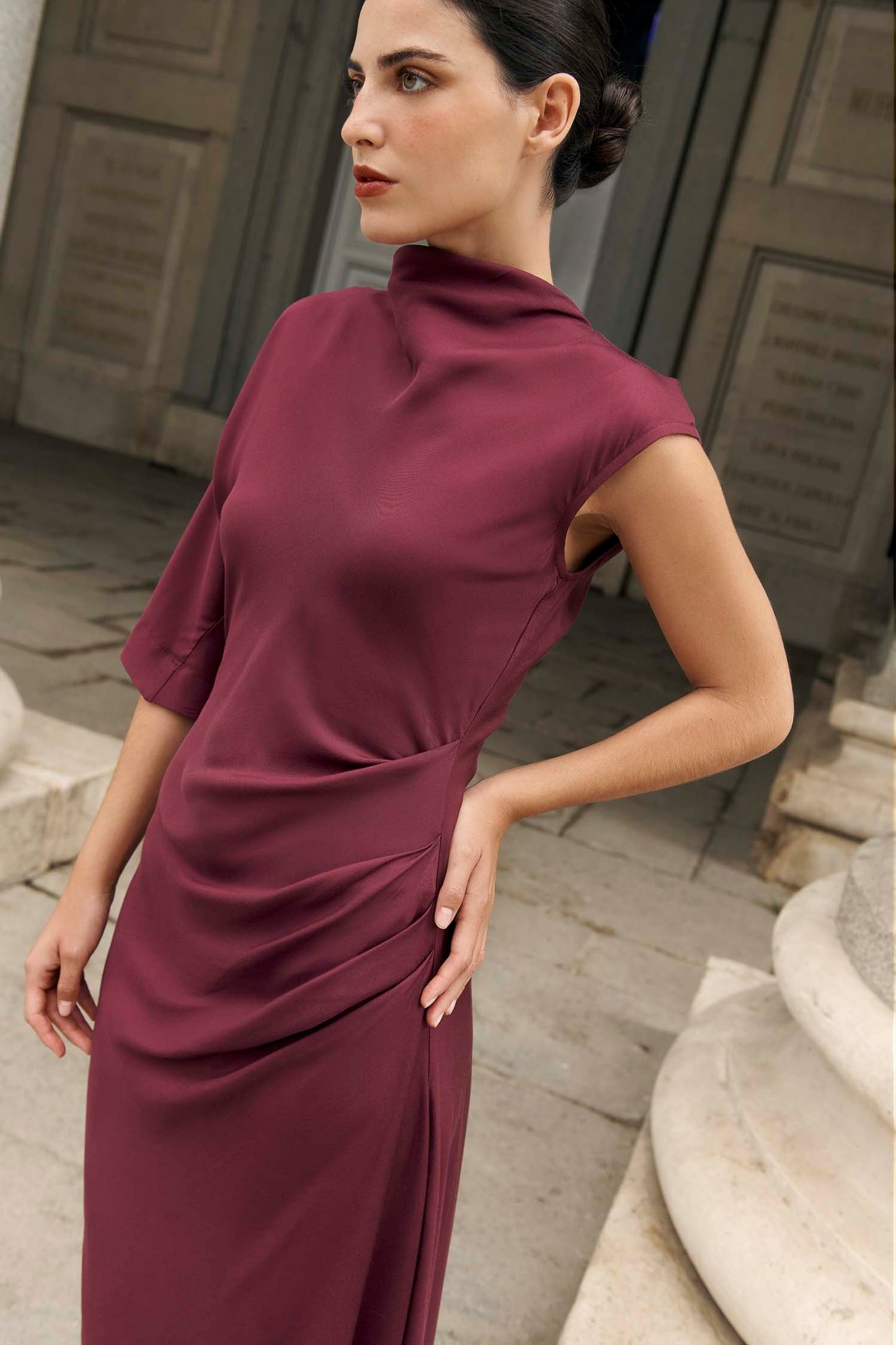 VESTIDO CARMINA