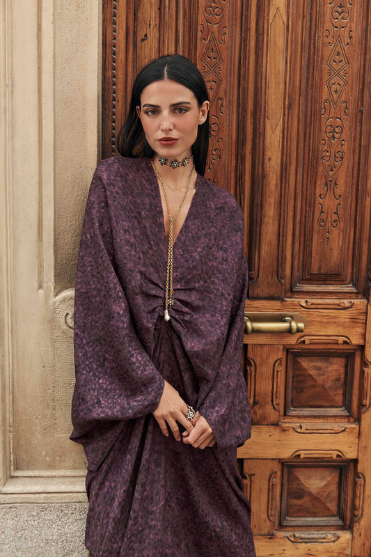 KAFTÁN VALENTINA MORADO